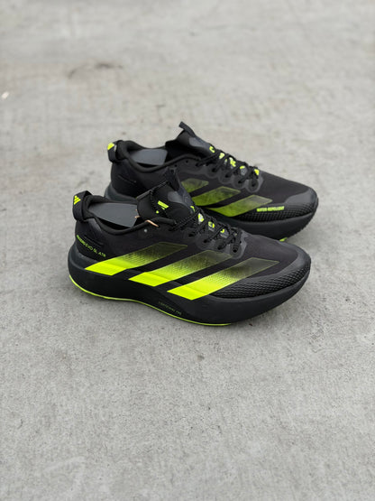 ADIDAS SL