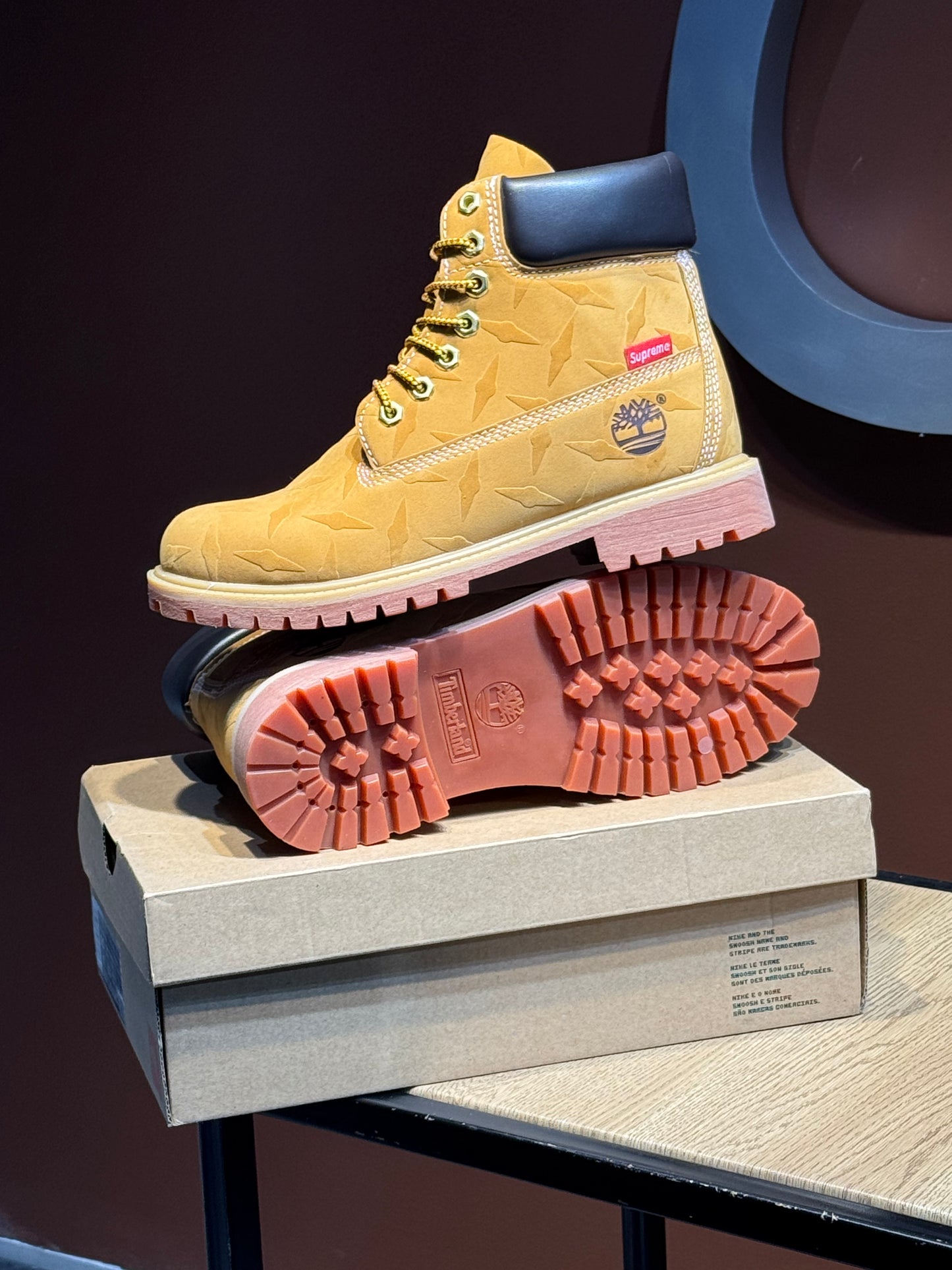 Timberland x supreme