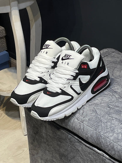 Nike Air Max comand
