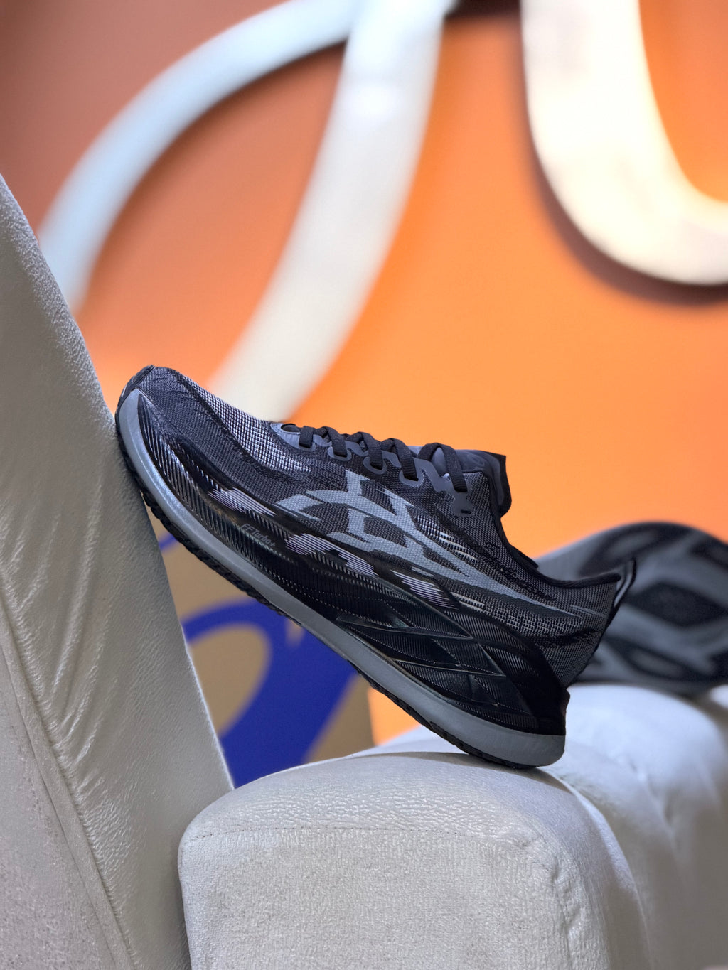 Asics nova blast 6