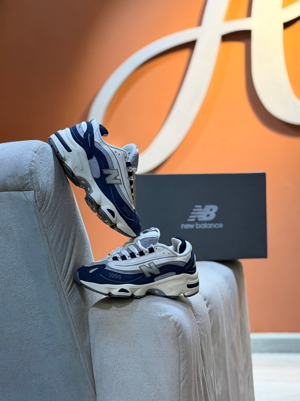 New Balance 1000