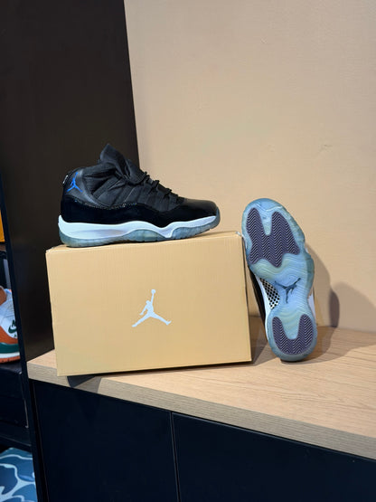 Jordan retro 11