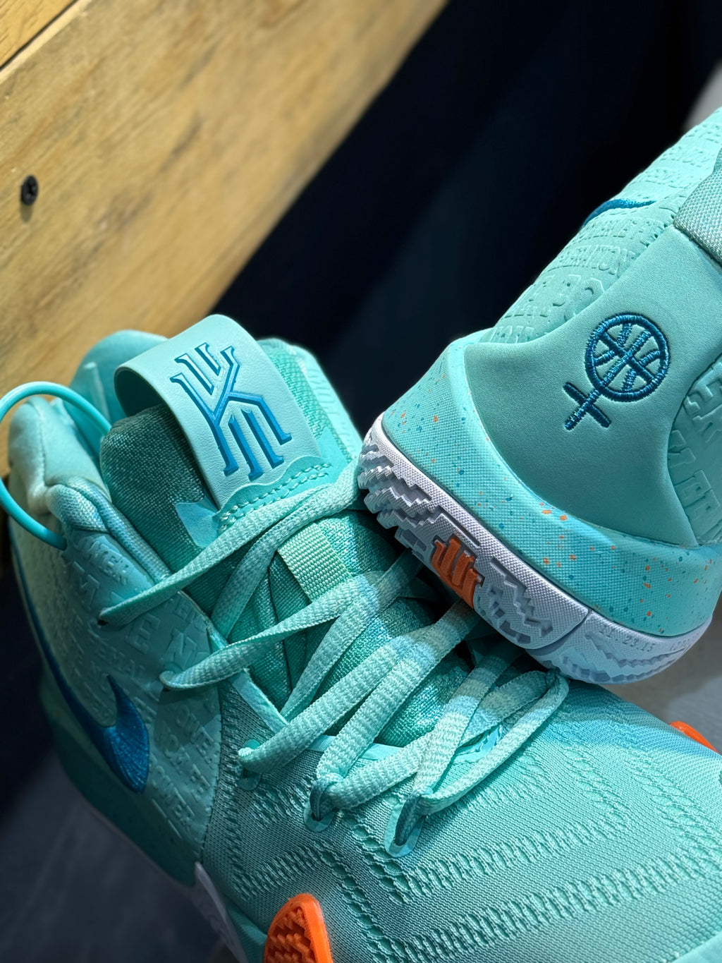 Nike kyrie 4 power