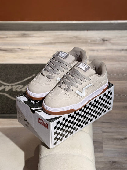 Vans upland