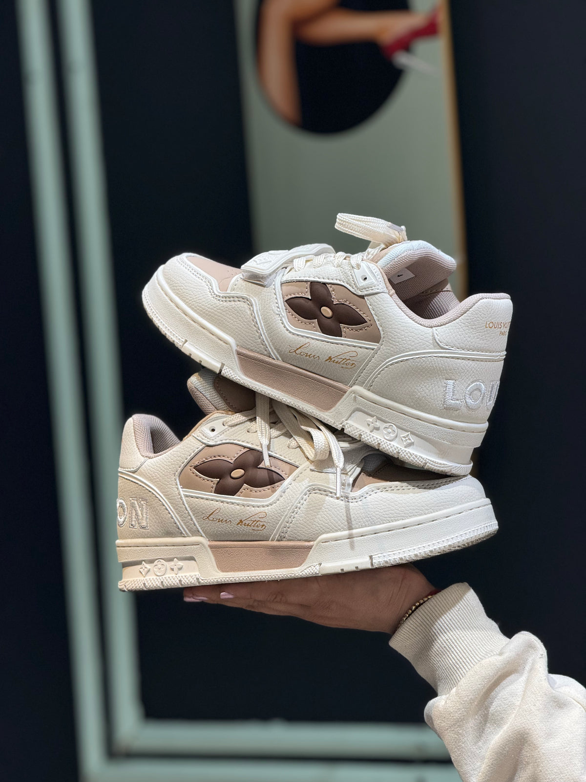 Louis vuitton trainer monograma