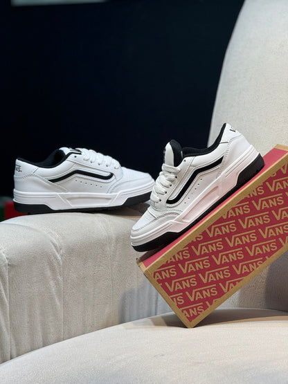 Vans hylane