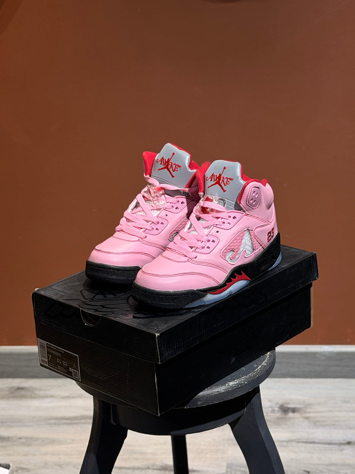 Jordan retro 5 awake NY