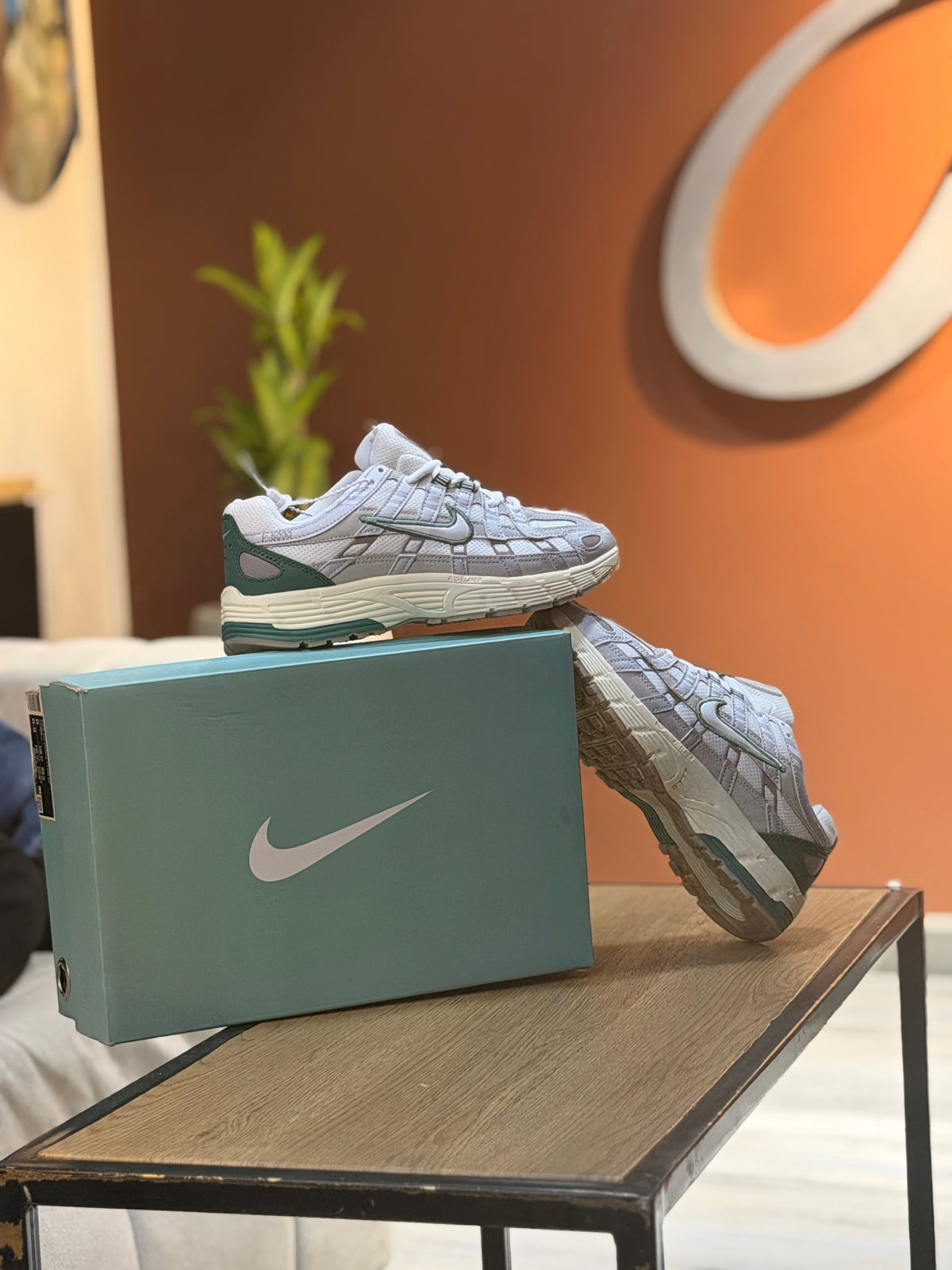 Nike p6000