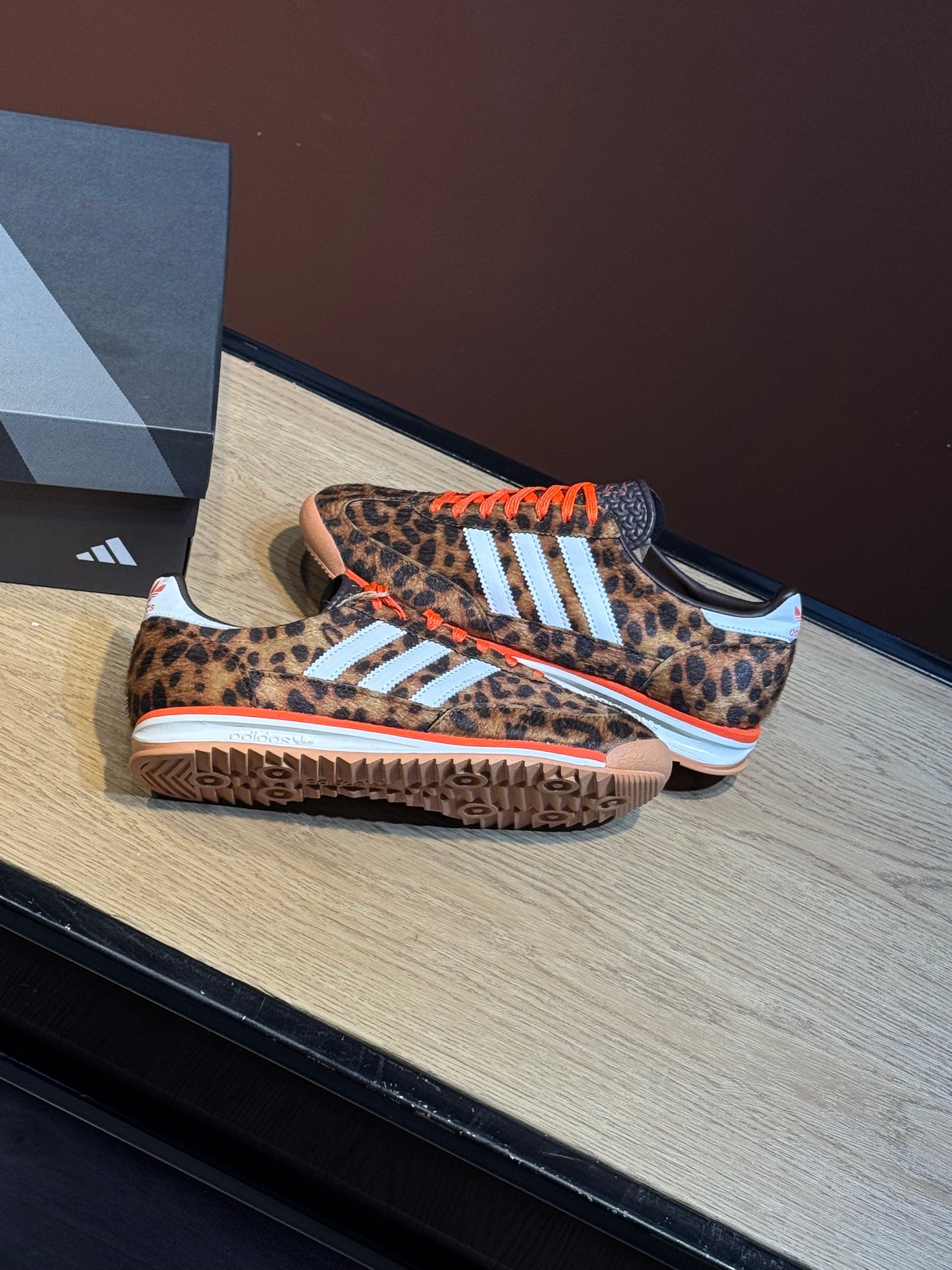Adidas SL72