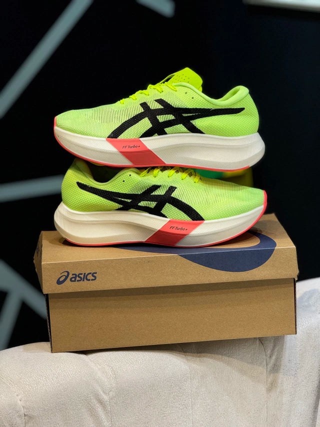 ASICS FF Turbo