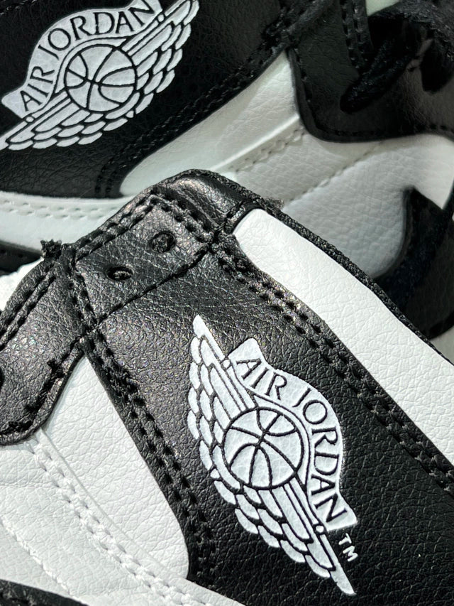 Air Jordan 1 Retro High OG 'Panda'