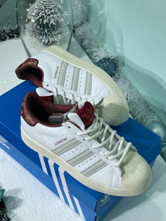 Adidas Superstar