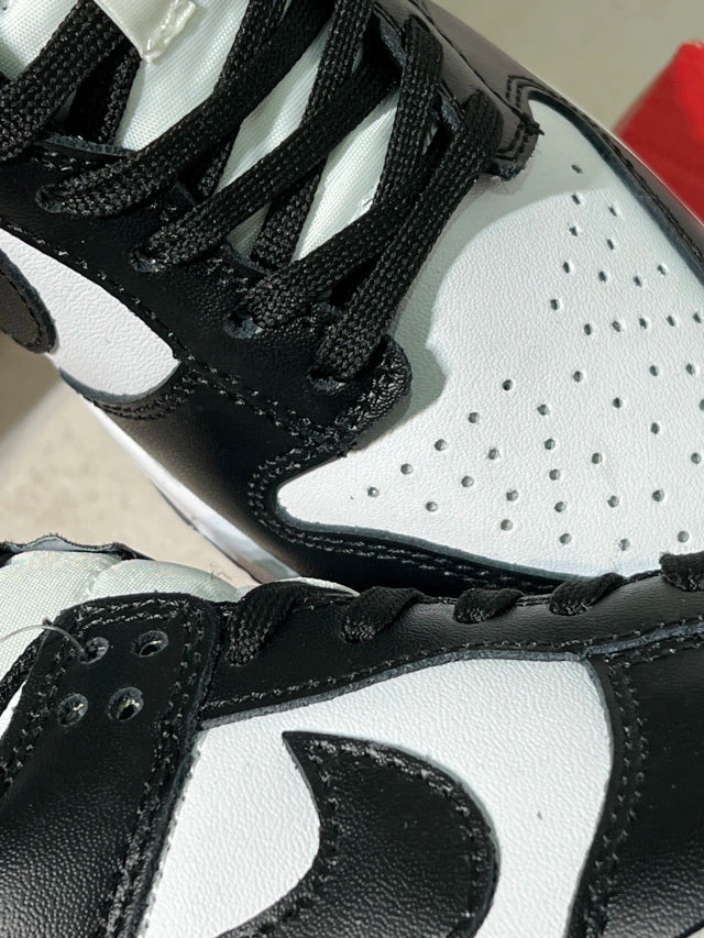 Nike Dunk Panda