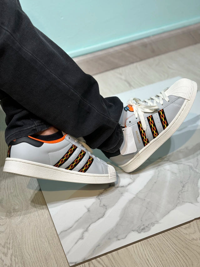Adidas Superstar Halloween