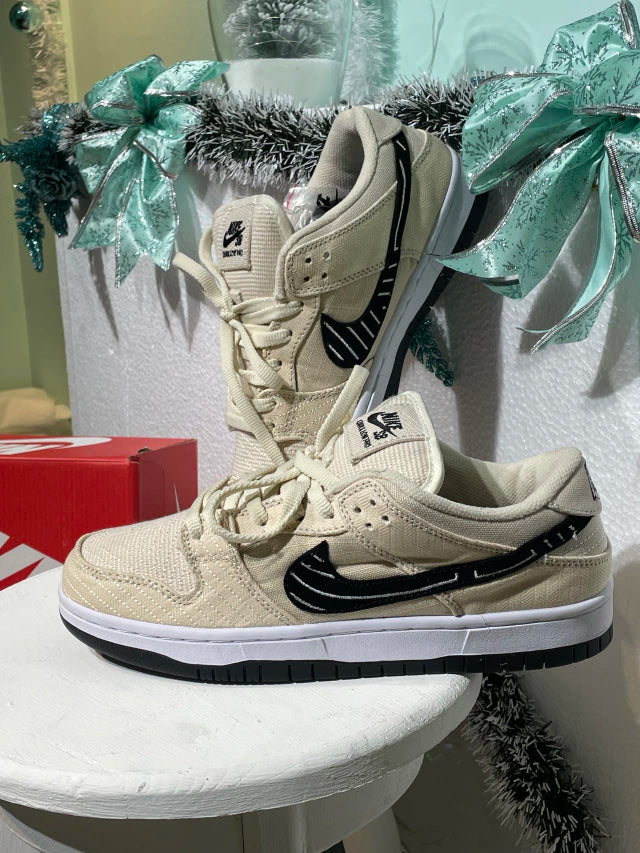 Nike Dunk Low Albino