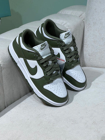 Nike Dunk Low Olive
