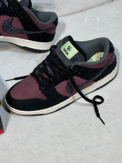 Nike Dunk Low SE Fleece