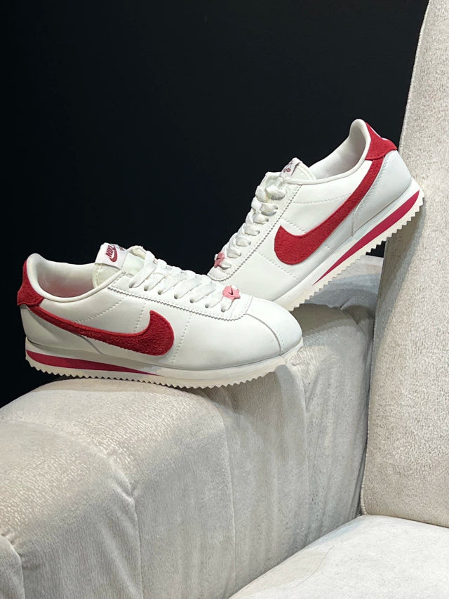 Nike Cortez San Valentín