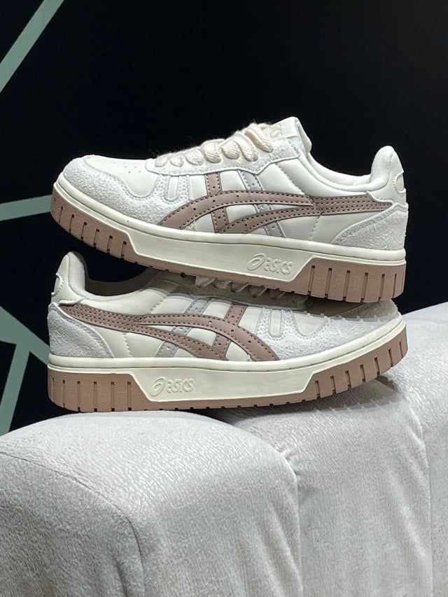 ASICS Court