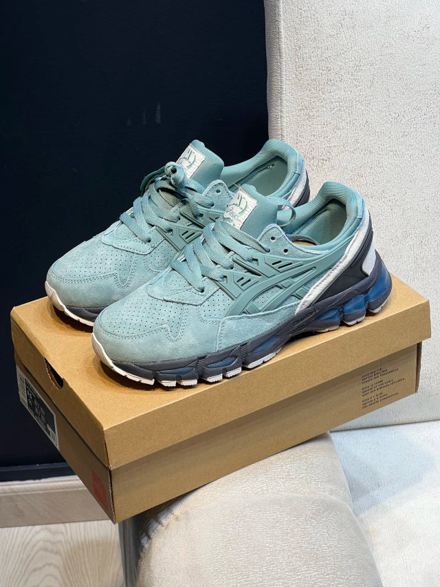 ASICS GEL-Kayano