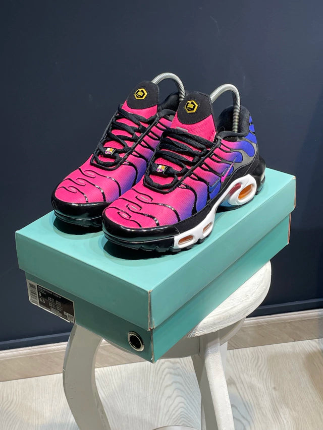 Nike Air Max TN x Barcelona