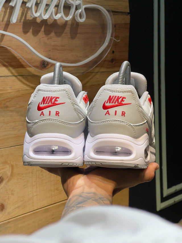 Nike Air Max Command