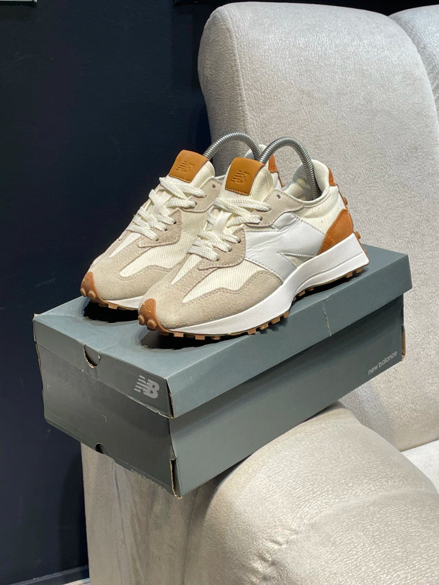 New Balance 327