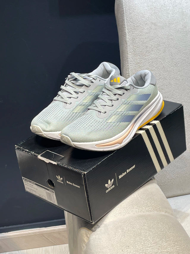 Adidas Supernova