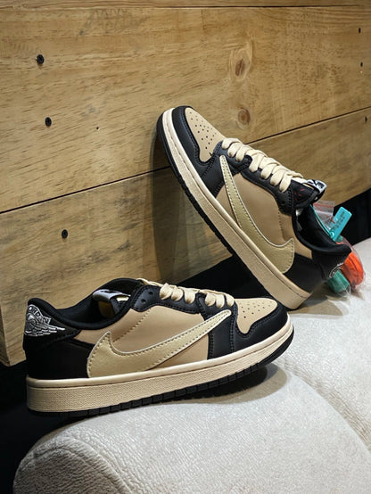 Jordan Low Travis Scott Pale Vanilla