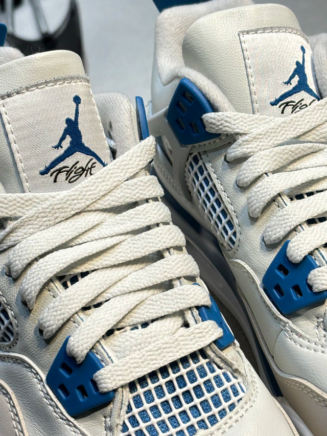 Jordan Retro 4 Military Blue