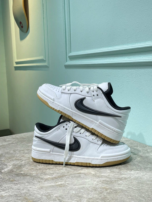 Nike Dunk x Ambush