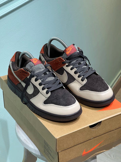 Nike Dunk Red Panda