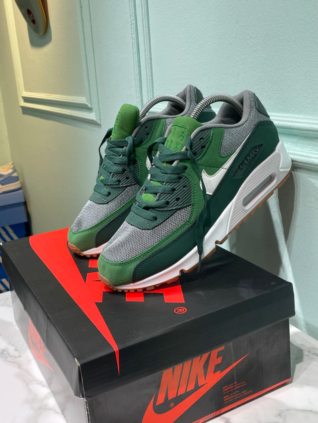 Nike Air Max 90
