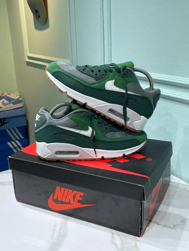 Nike Air Max 90