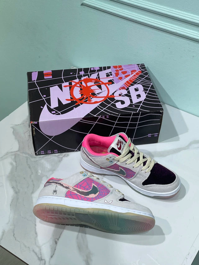 Nike SB Spider-Man