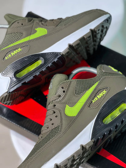 Nike Air Max 90
